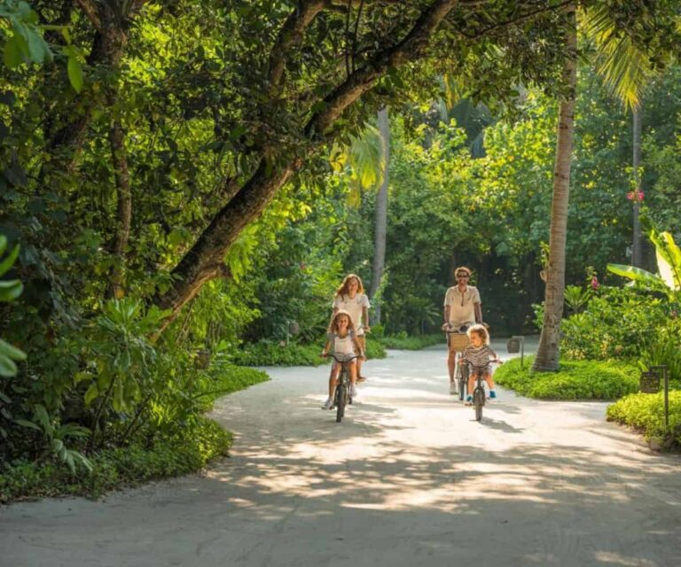 Travelling with your family to the Maldives? Here are the best resorts